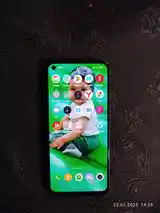 Телефон Realme-2