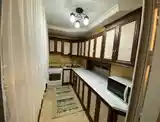 3-комн. квартира, 3 этаж, 90м², Исмоили Сомони-4