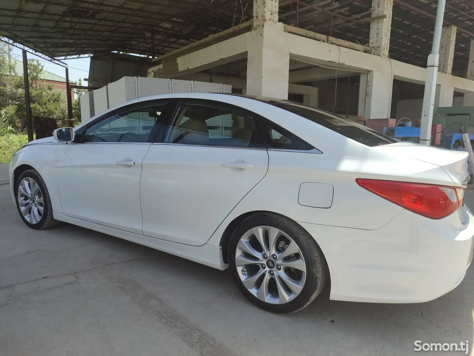 Hyundai Sonata, 2010-4