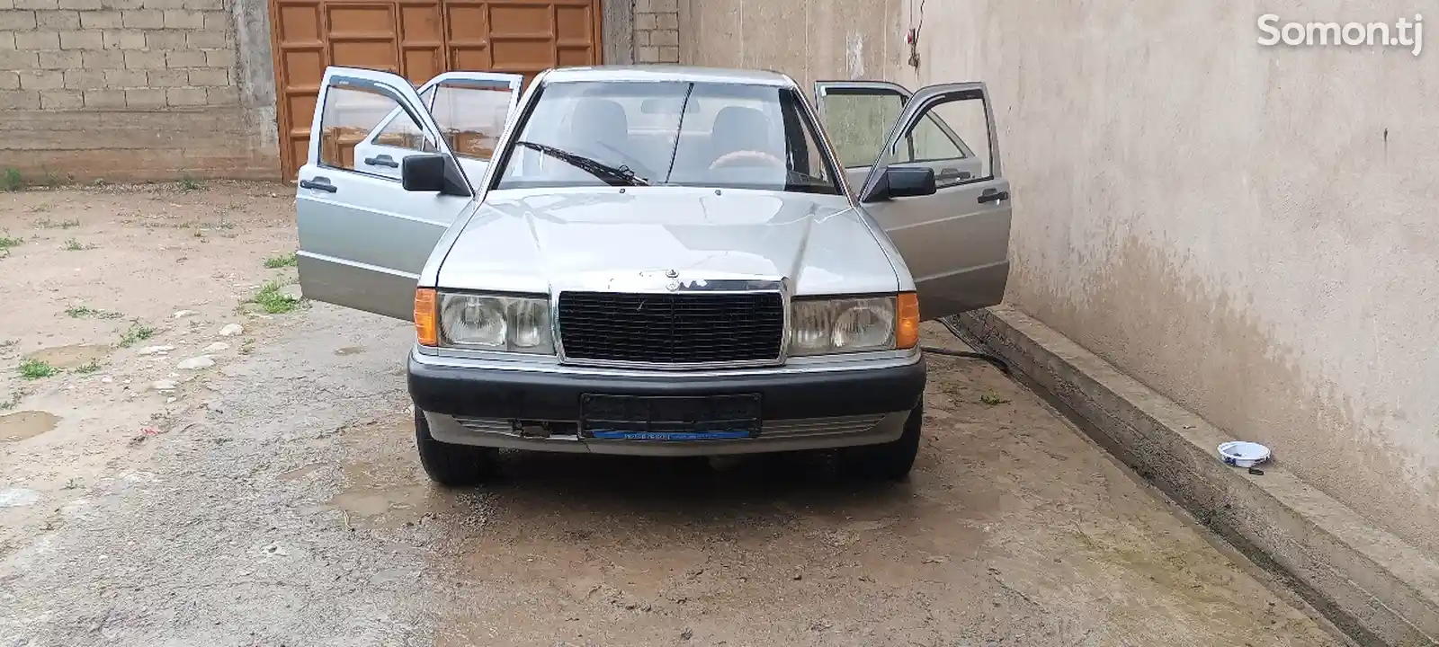 Mercedes-Benz W201, 1990-5