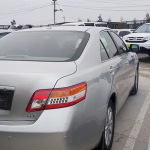 Toyota Camry, 2010