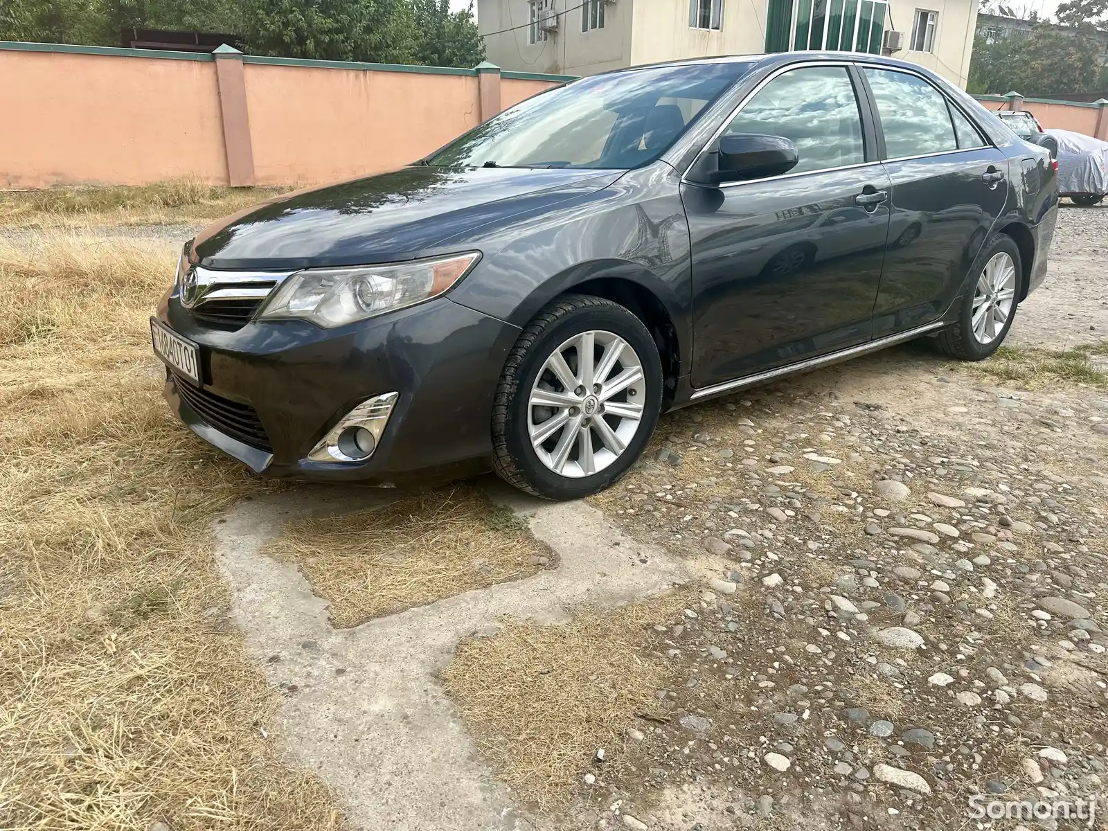 Toyota Camry, 2013-1