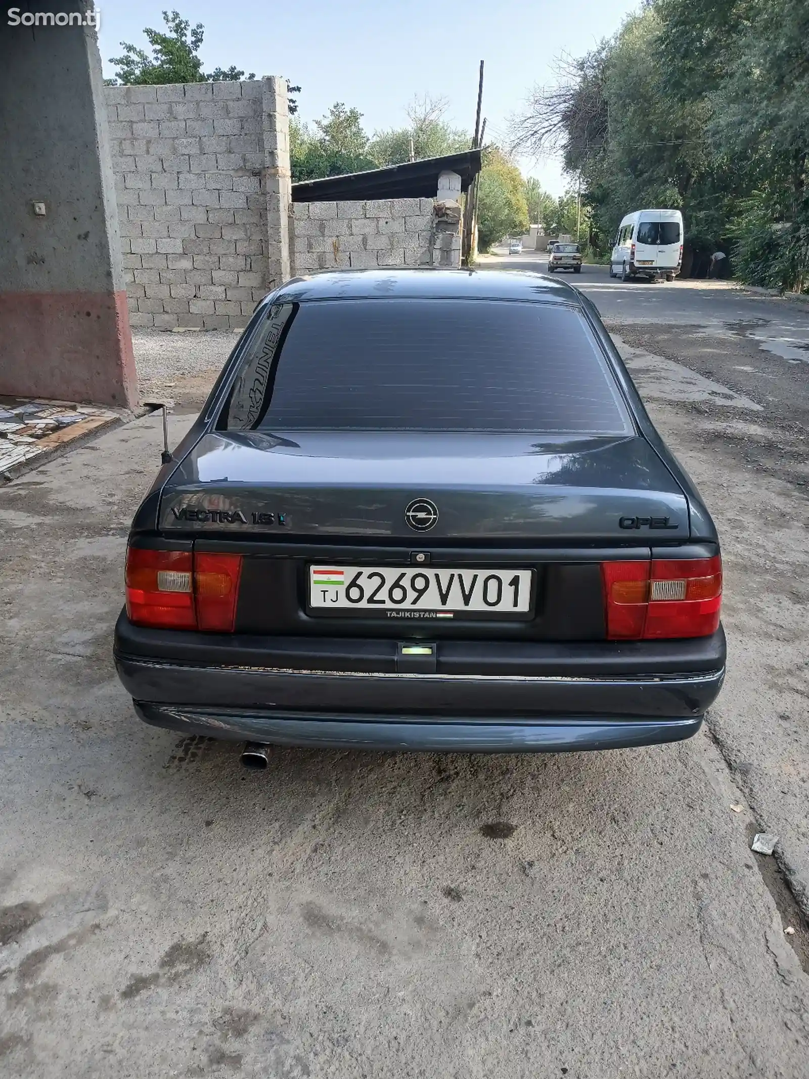 Opel Vectra A, 1995-6