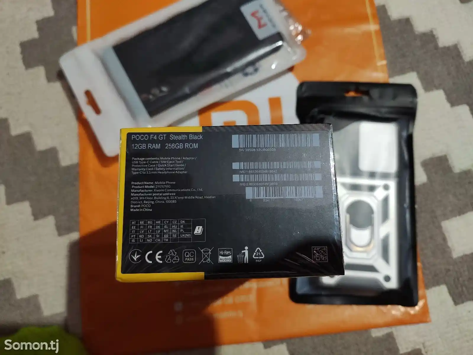 Xiaomi Poco F4 GT 12+8/256gb-8