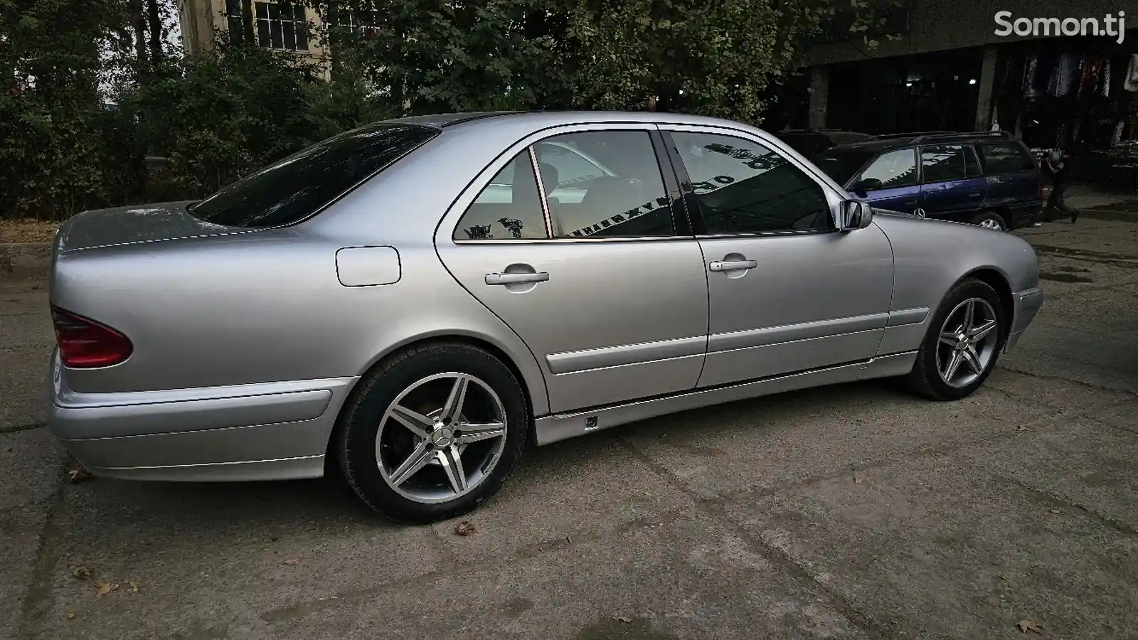 Mercedes-Benz E class, 2000-4