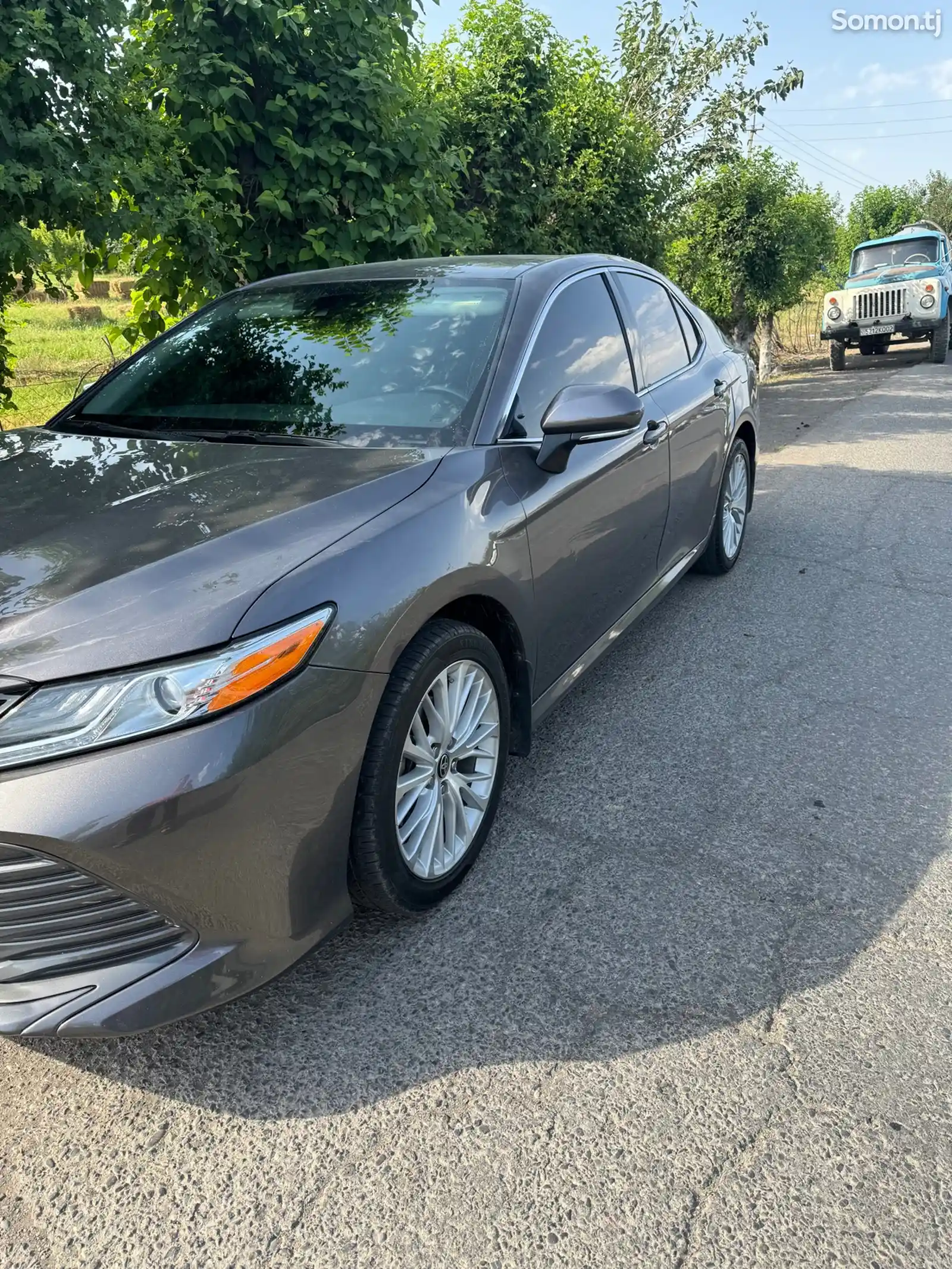 Toyota Camry, 2021-1