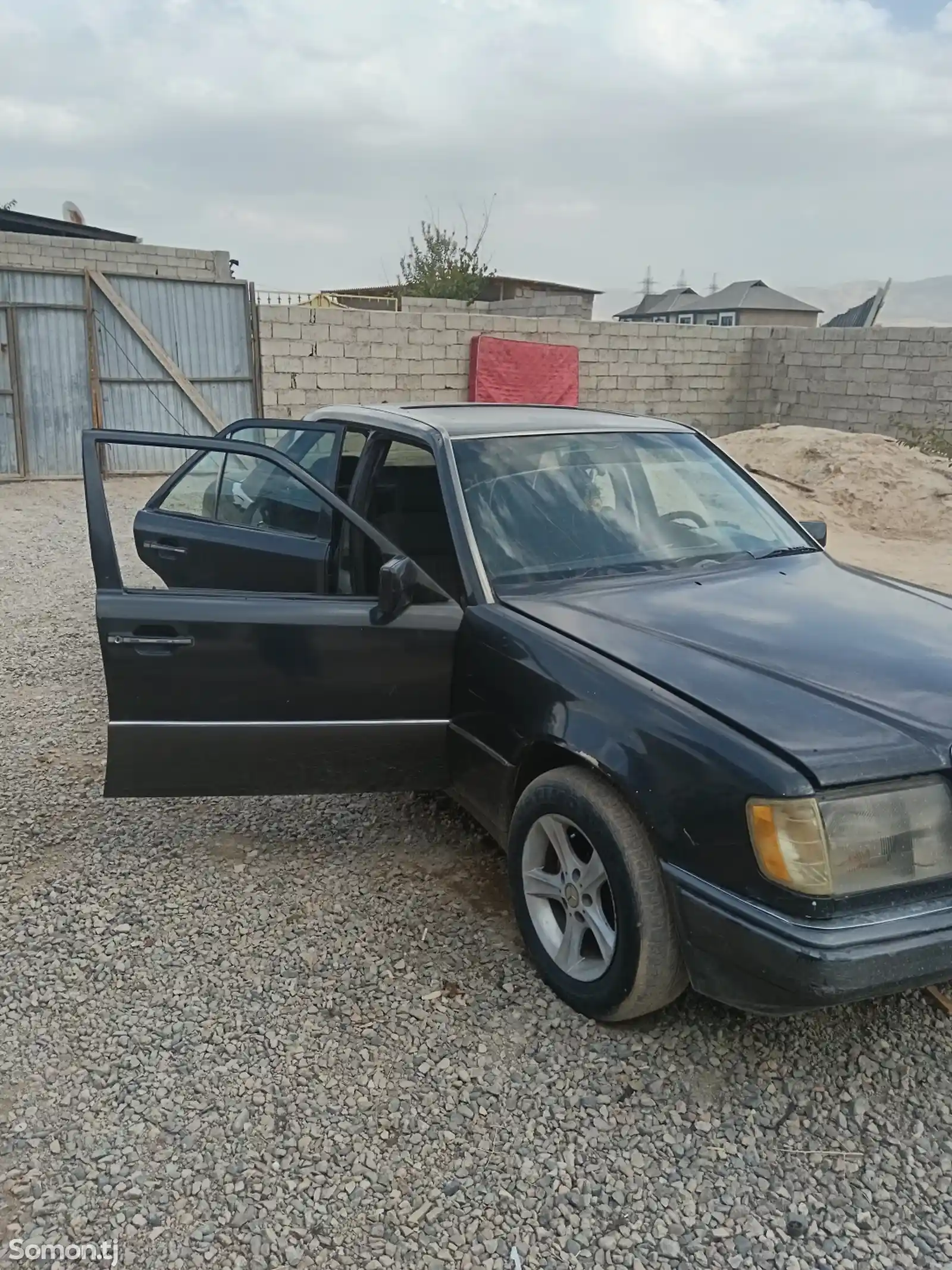 Mercedes-Benz W124, 1994-6