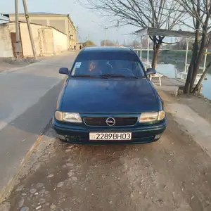 Opel Astra F, 1995