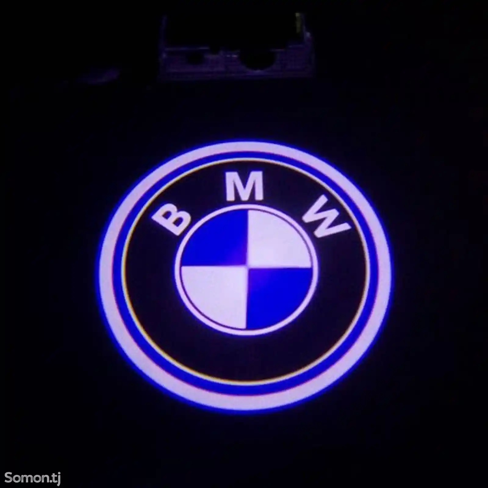 Подсветка двери с логотипом BMW-2