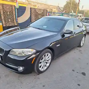 BMW 5 series, 2013