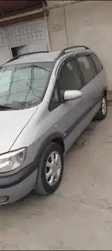 Opel Zafira, 2003-2