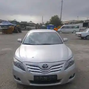 Toyota Camry, 2008