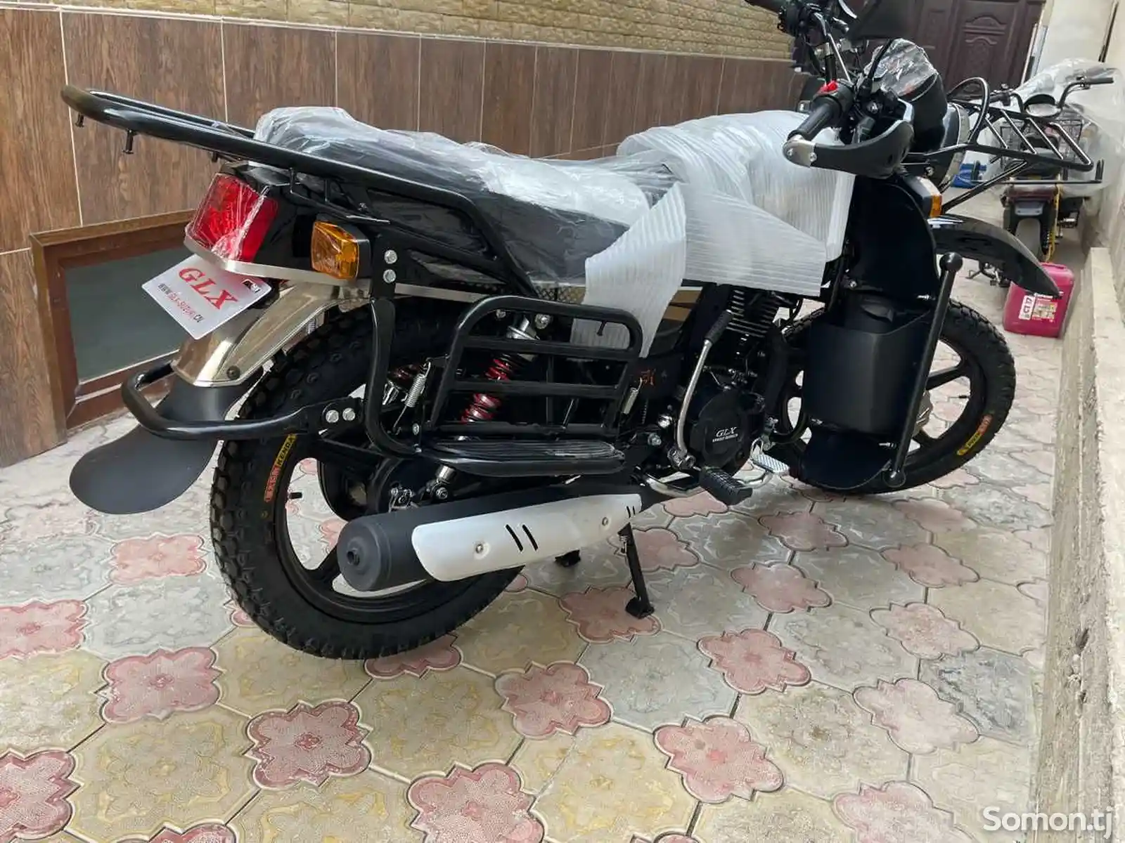 Мотоцикл Suzuki 250 куба-4