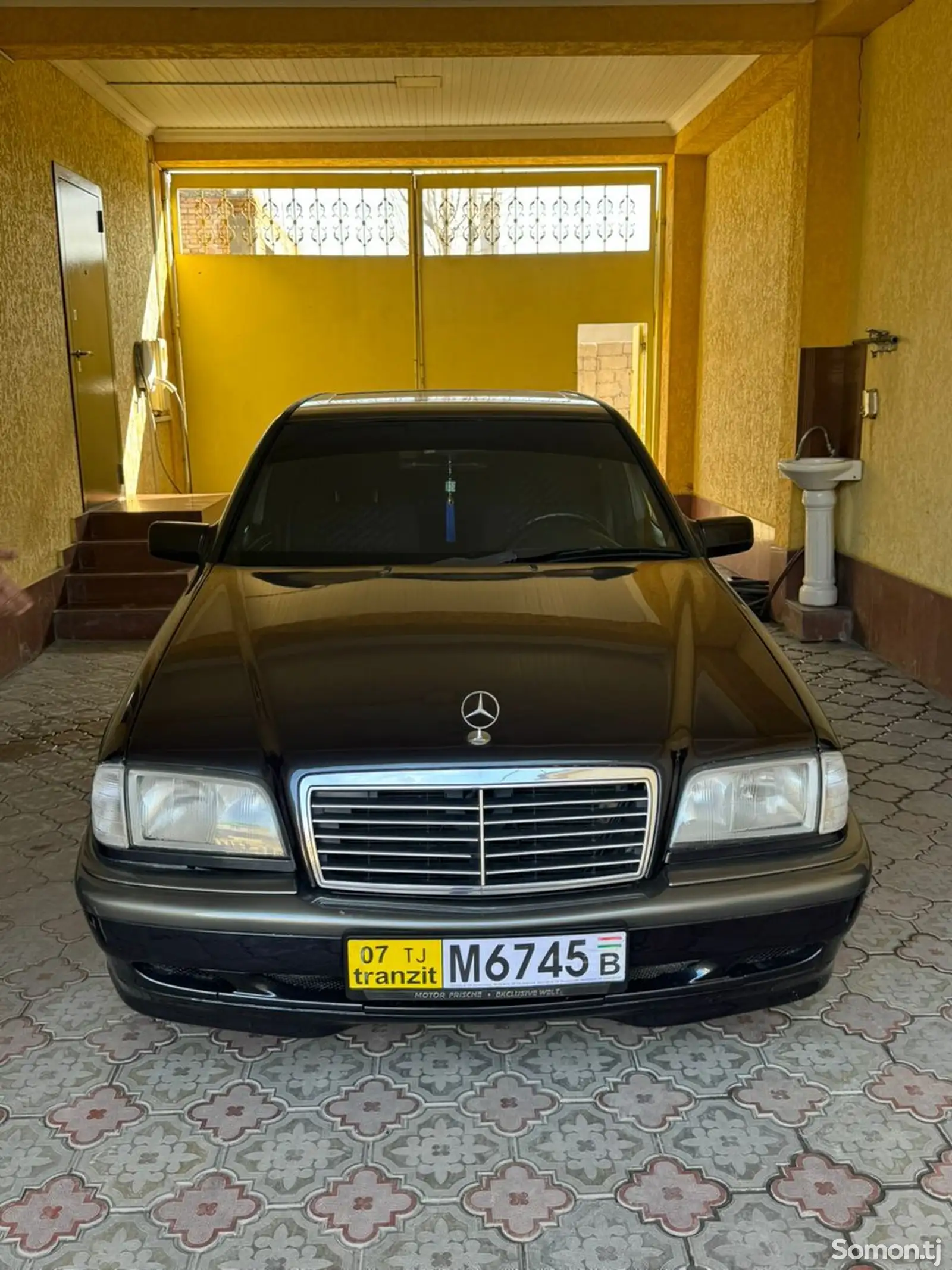 Mercedes-Benz C class, 1988-1