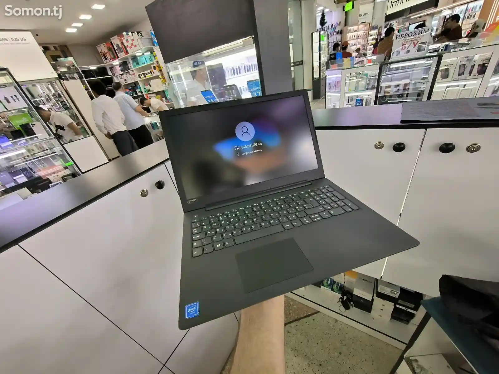 Ноутбук Lenovo Celeron N4000 4/500gb-2