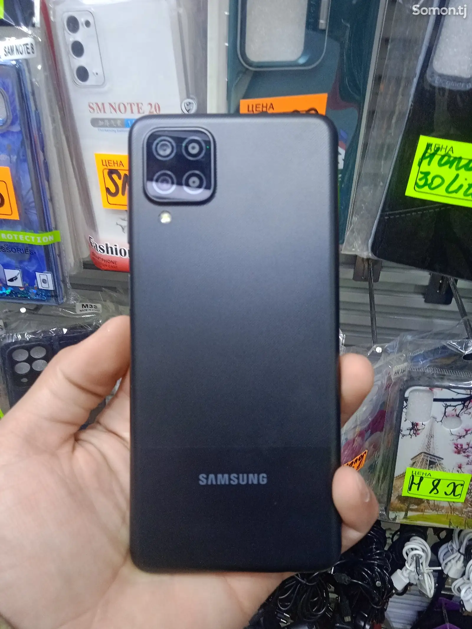 Samsung Galaxy A12-1