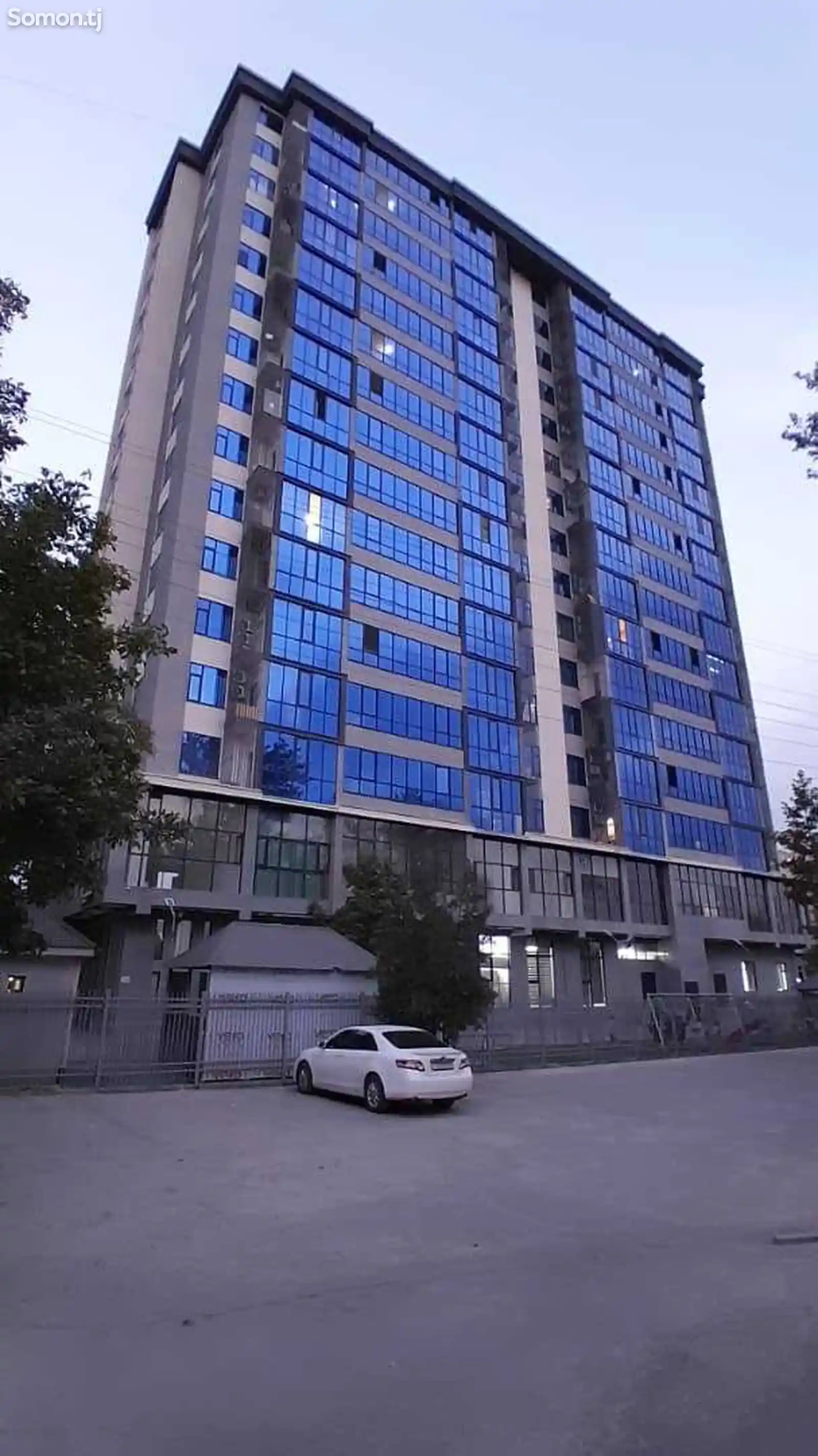2-комн. квартира, 10 этаж, 75 м², Профсоюз-1