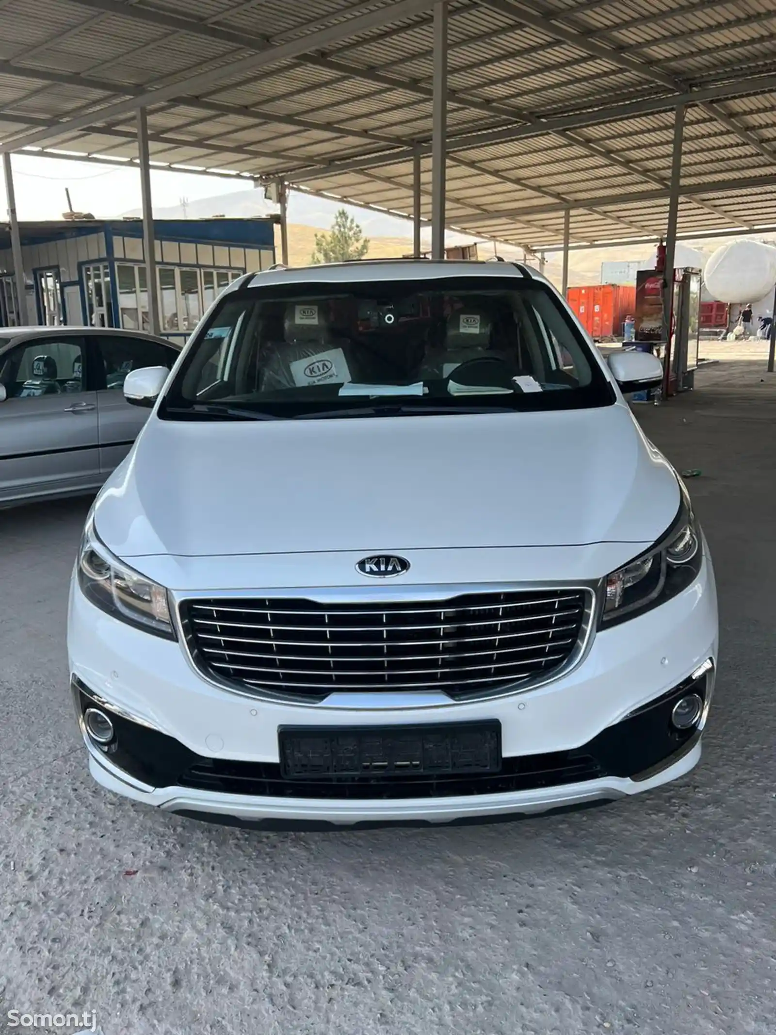 Kia Carnival, 2016-5