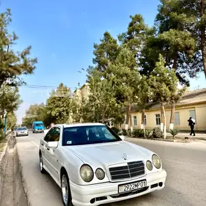 Mercedes-Benz E class, 1998