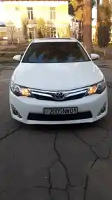 Toyota Camry, 2011-8