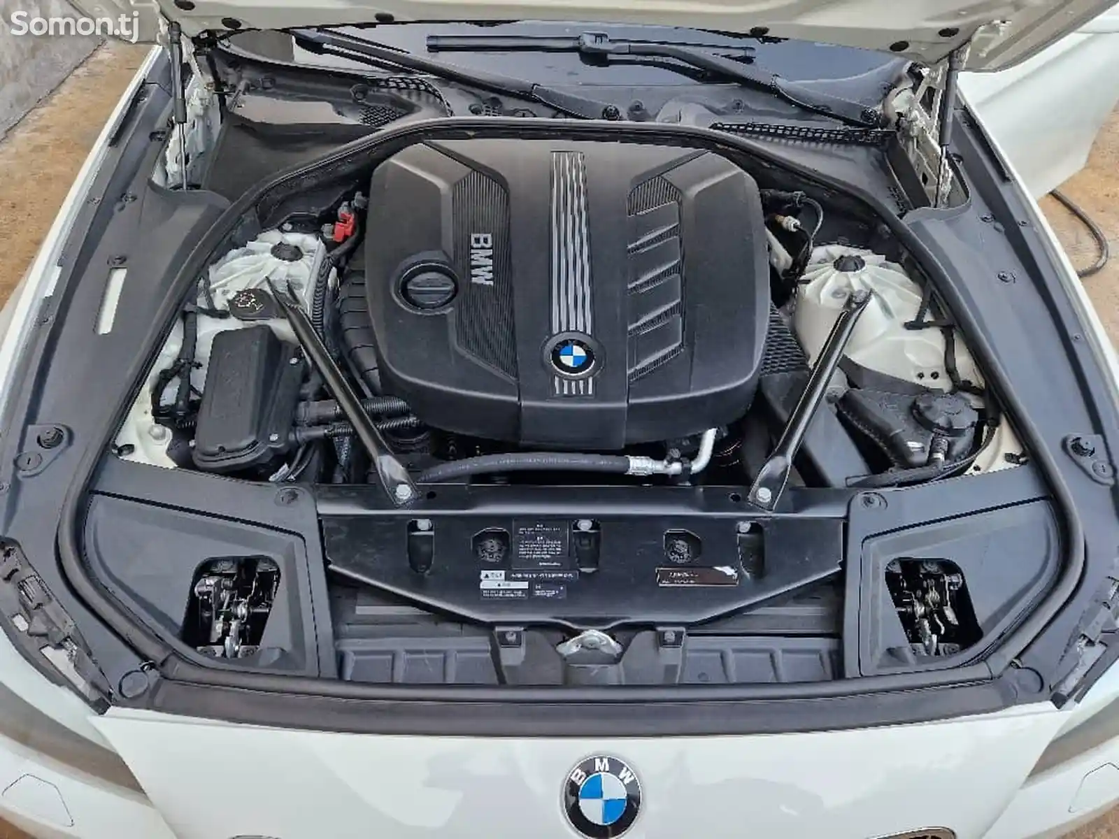 BMW 5 series, 2010-7