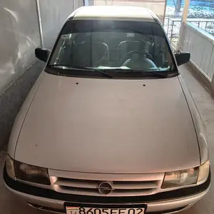 Opel Astra F, 1992