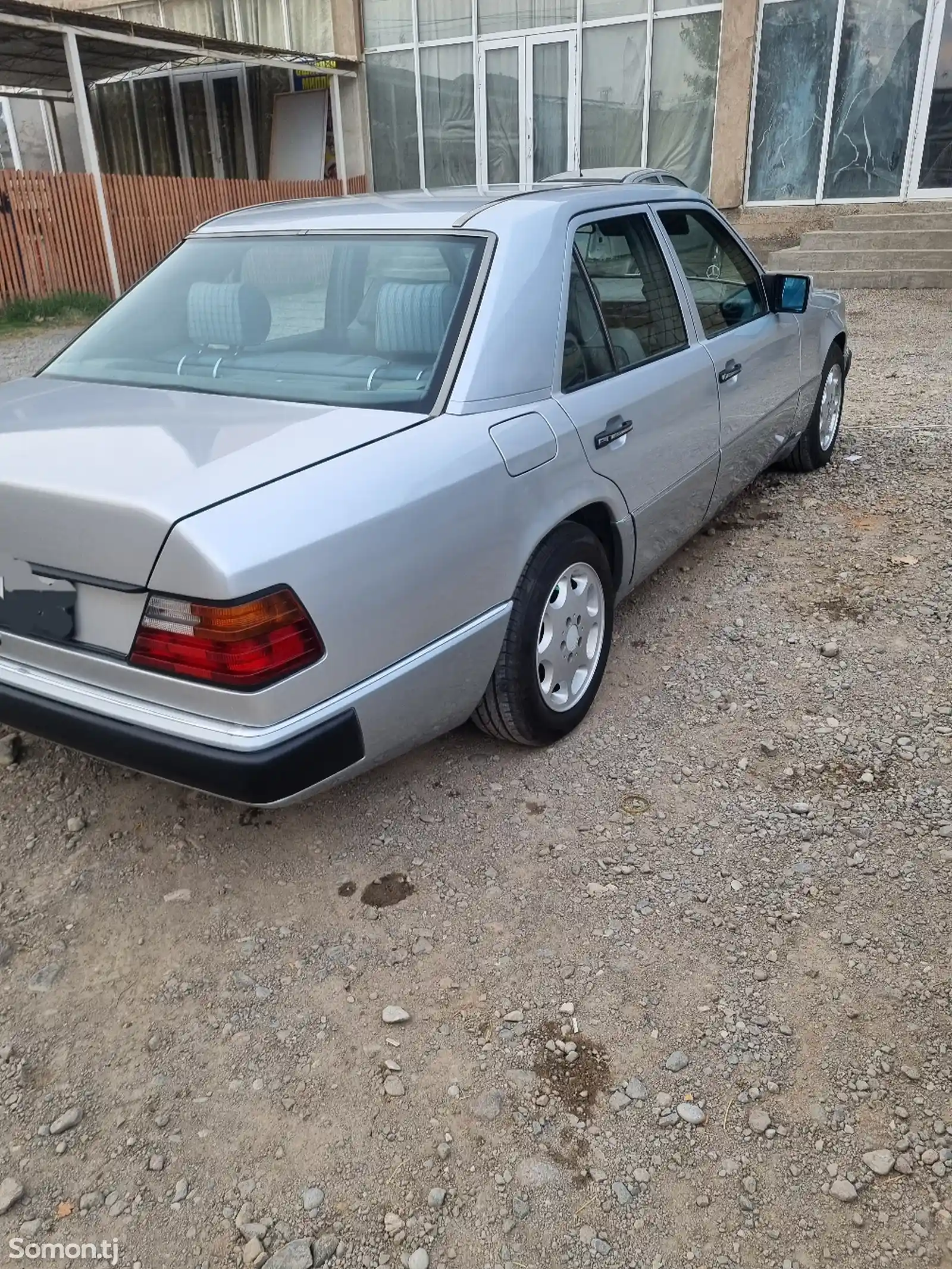 Mercedes-Benz W124, 1991-4