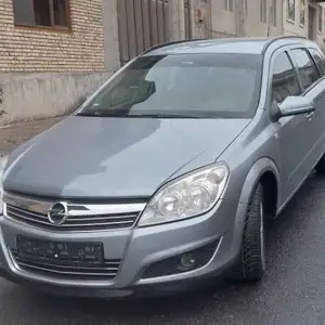 Opel Astra H, 2008