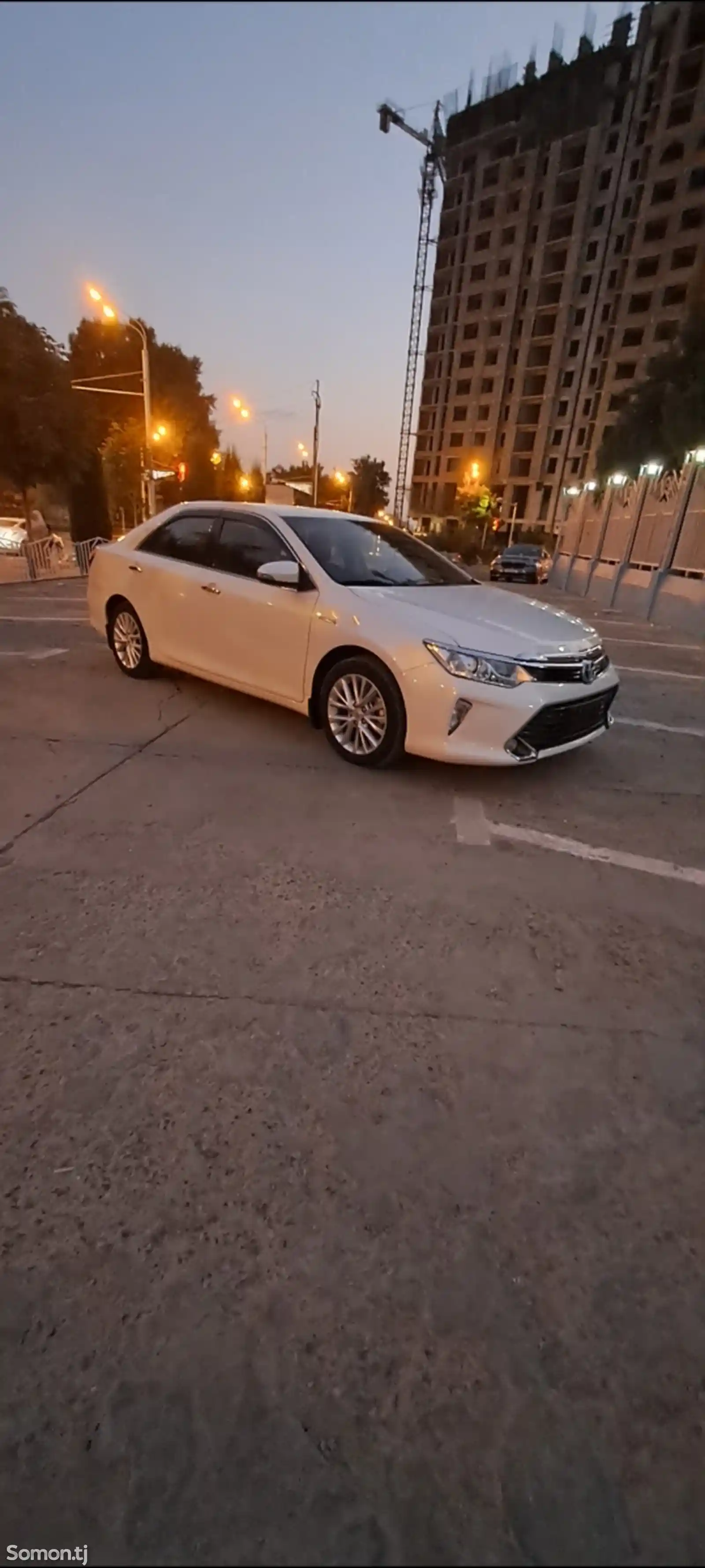 Toyota Camry, 2015-5