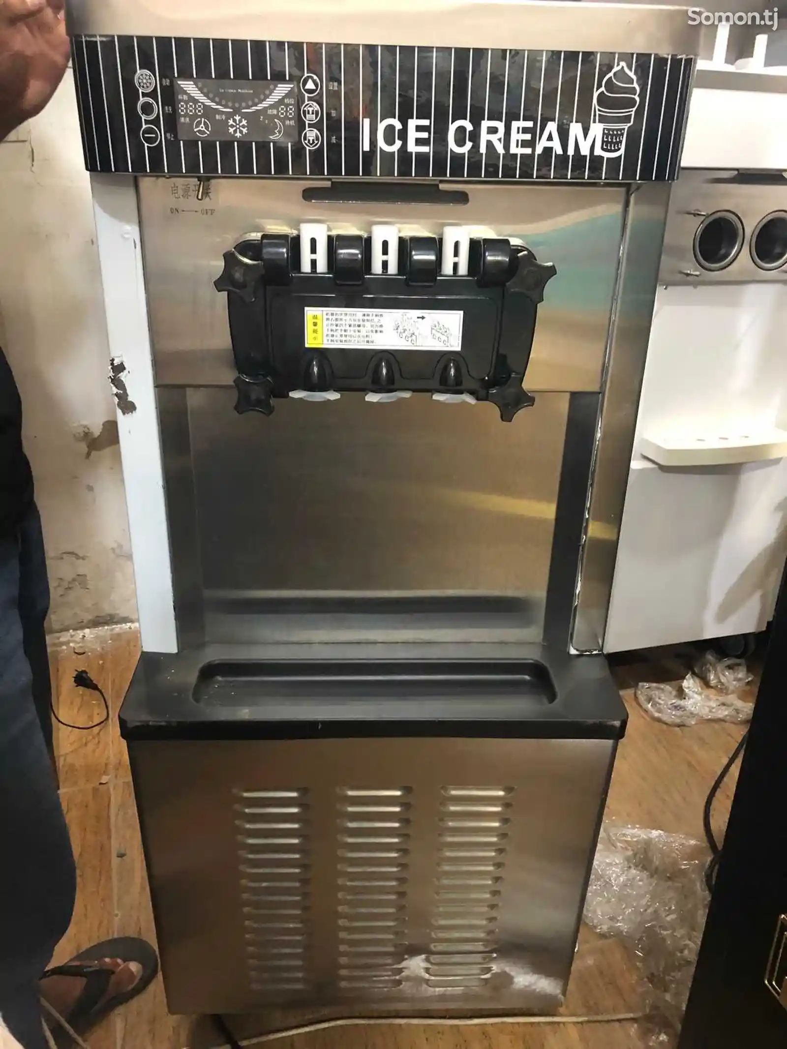 Фризер для мороженого Donper-7