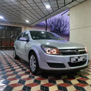 Opel Astra H, 2006