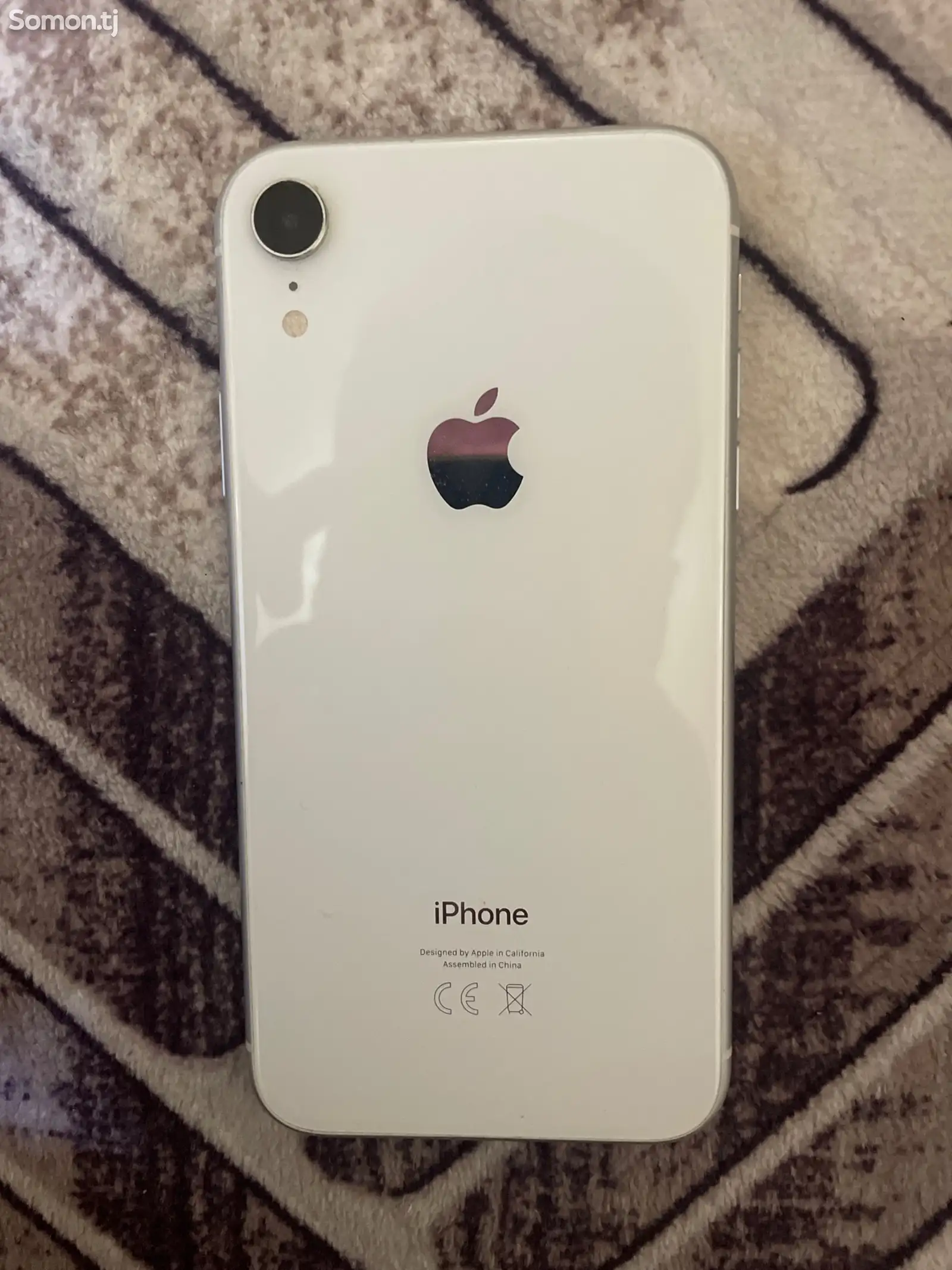 Apple iPhone Xr, 128 gb, White-1