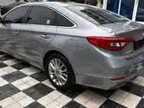 Hyundai Sonata, 2015-4