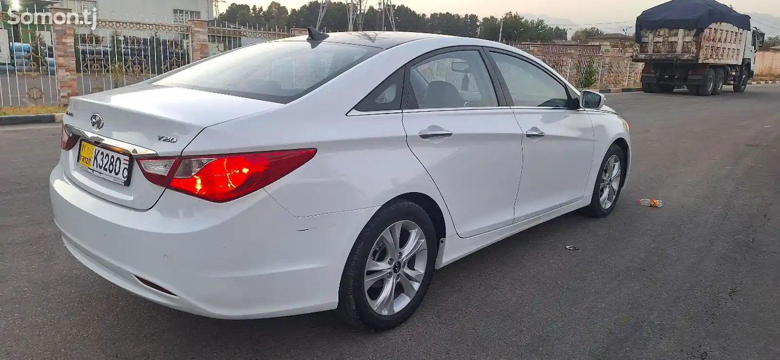 Hyundai Sonata, 2011-8