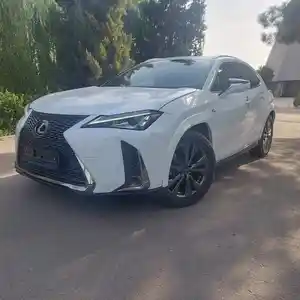 Lexus UX series, 2020