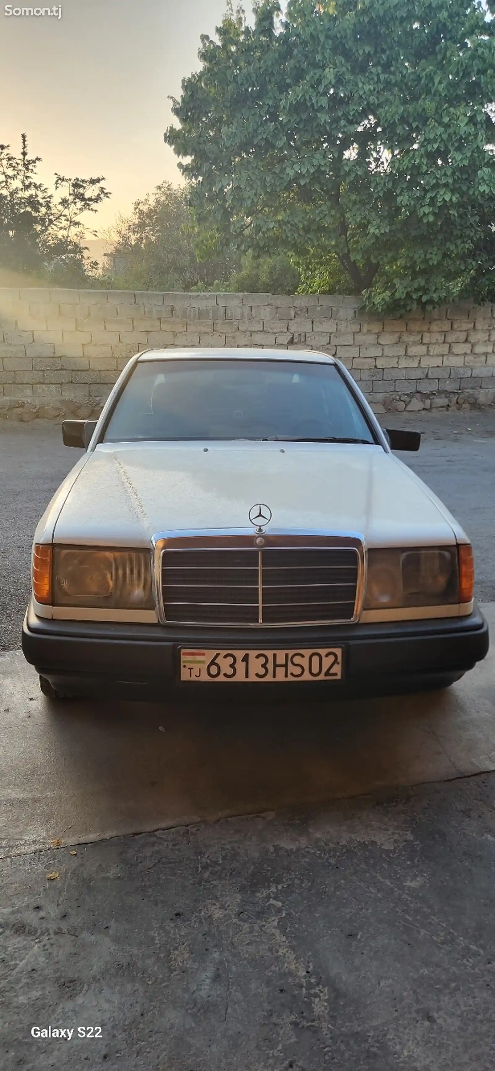 Mercedes-Benz W124, 1989-1