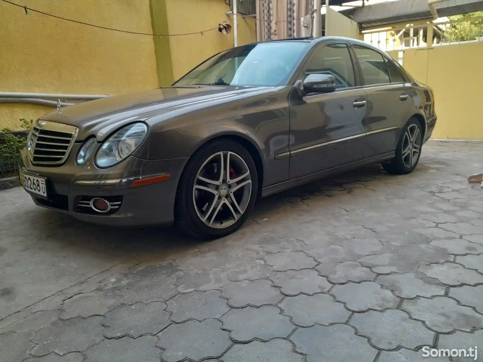 Mercedes-Benz E class, 2008-4