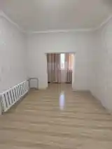 3-комн. квартира, 4 этаж, 80м², Сомони-4