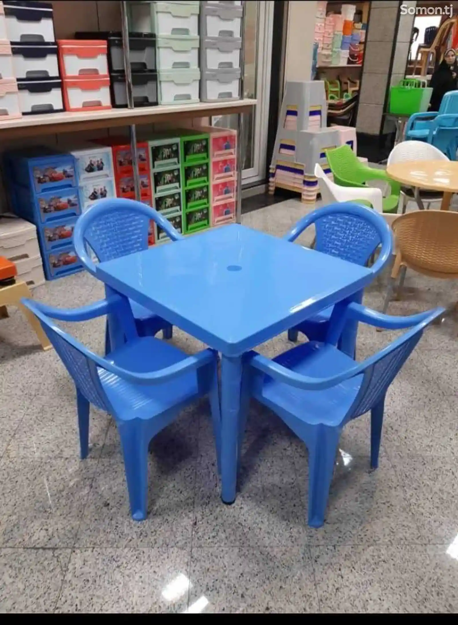 Стол со стульями 4 персон-1