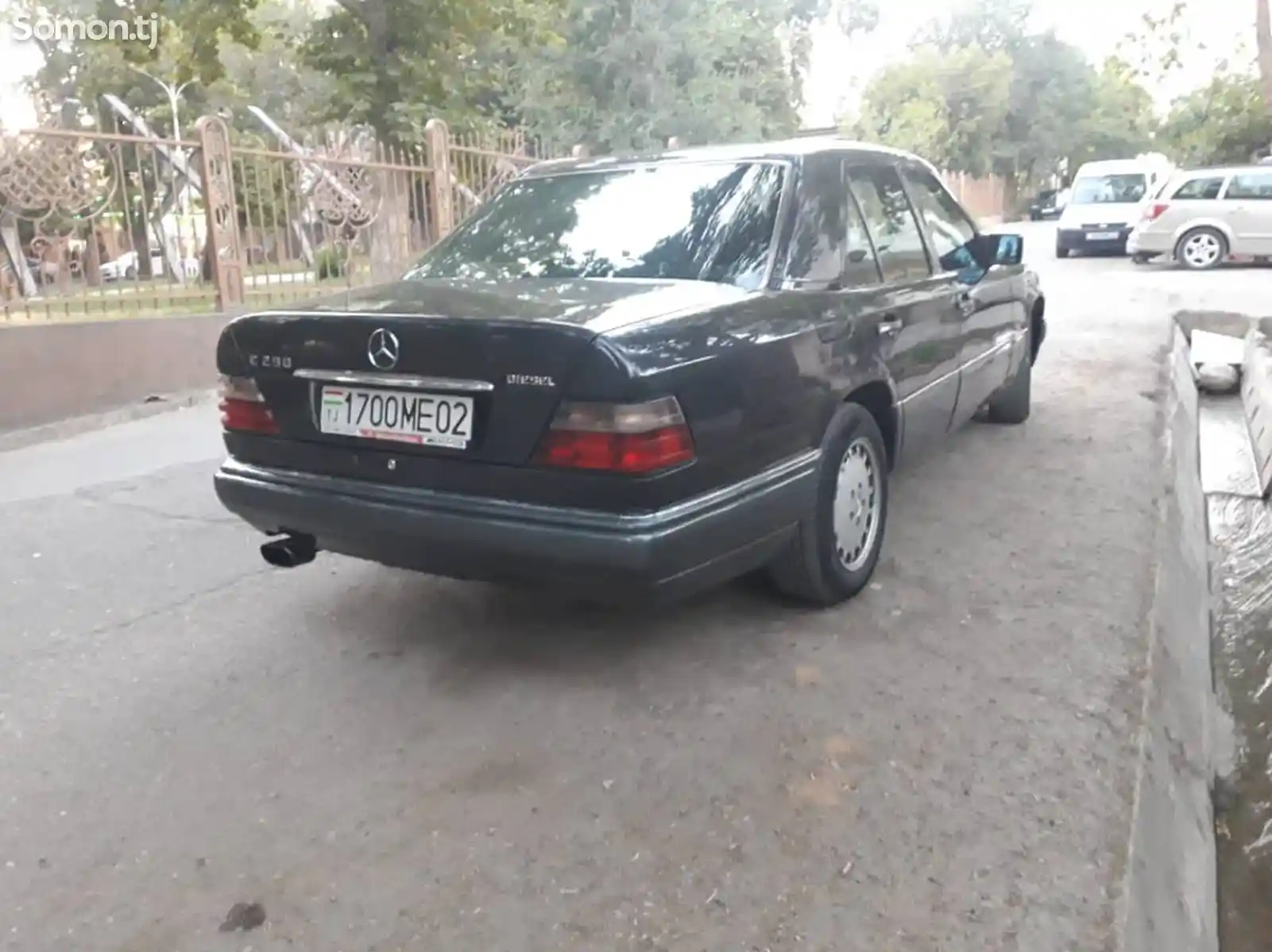 Mercedes-Benz E class, 1995-4