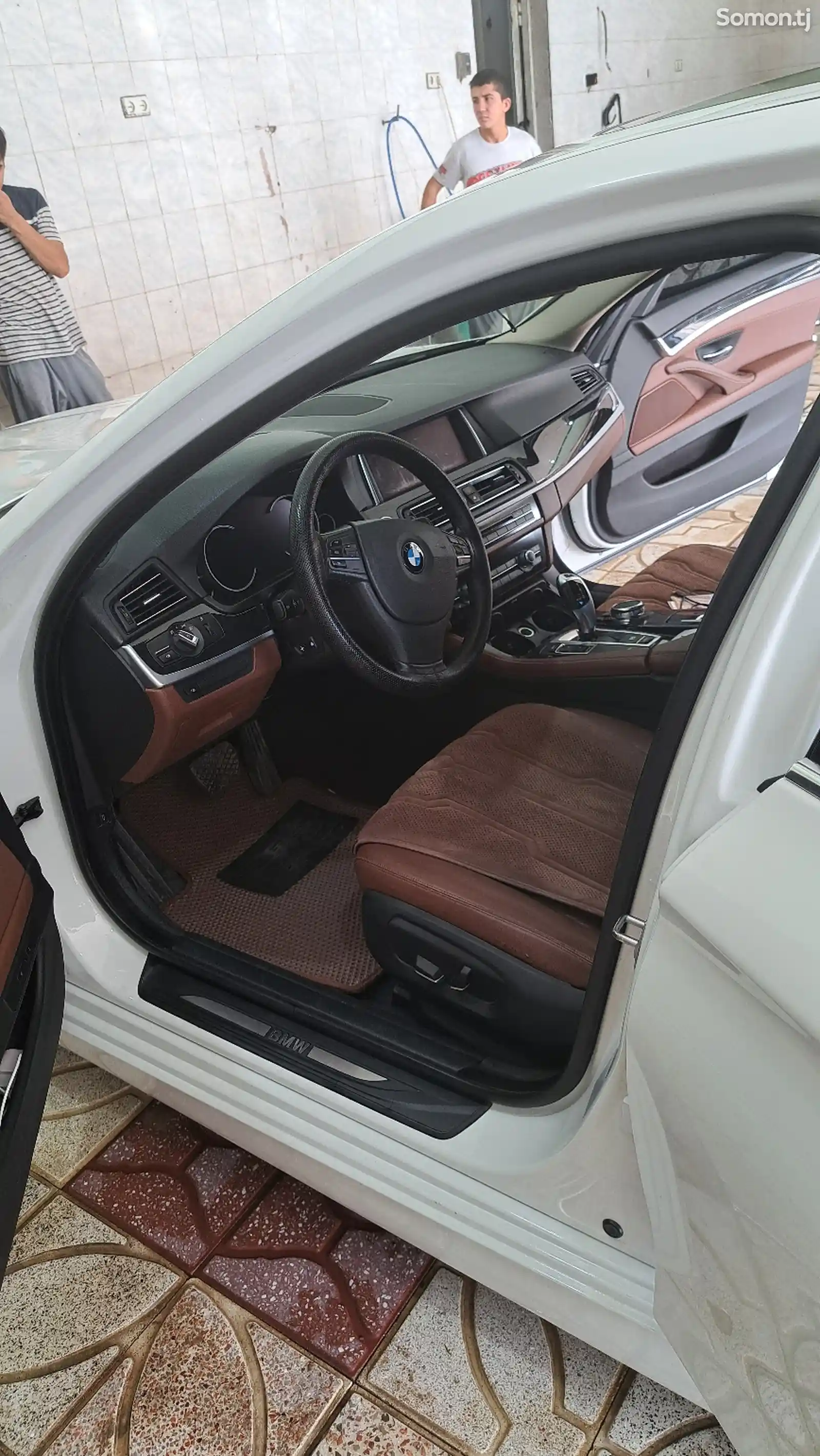 BMW 5 series, 2015-4