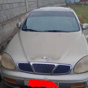 Daewoo Leganza, 1997