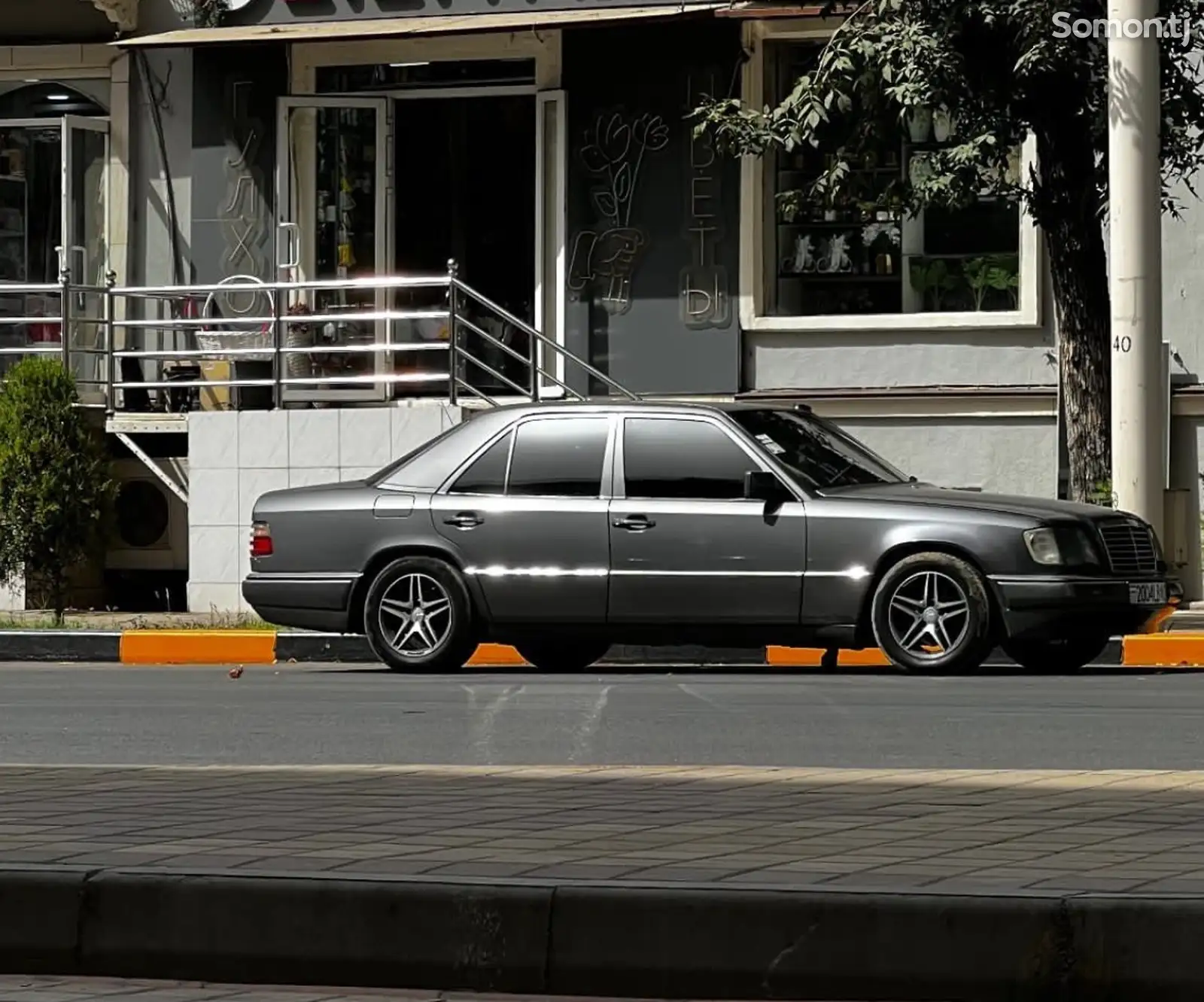 Mercedes-Benz W124, 1995-1