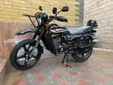 Мотоцикл Suzuki 150 кубов-3