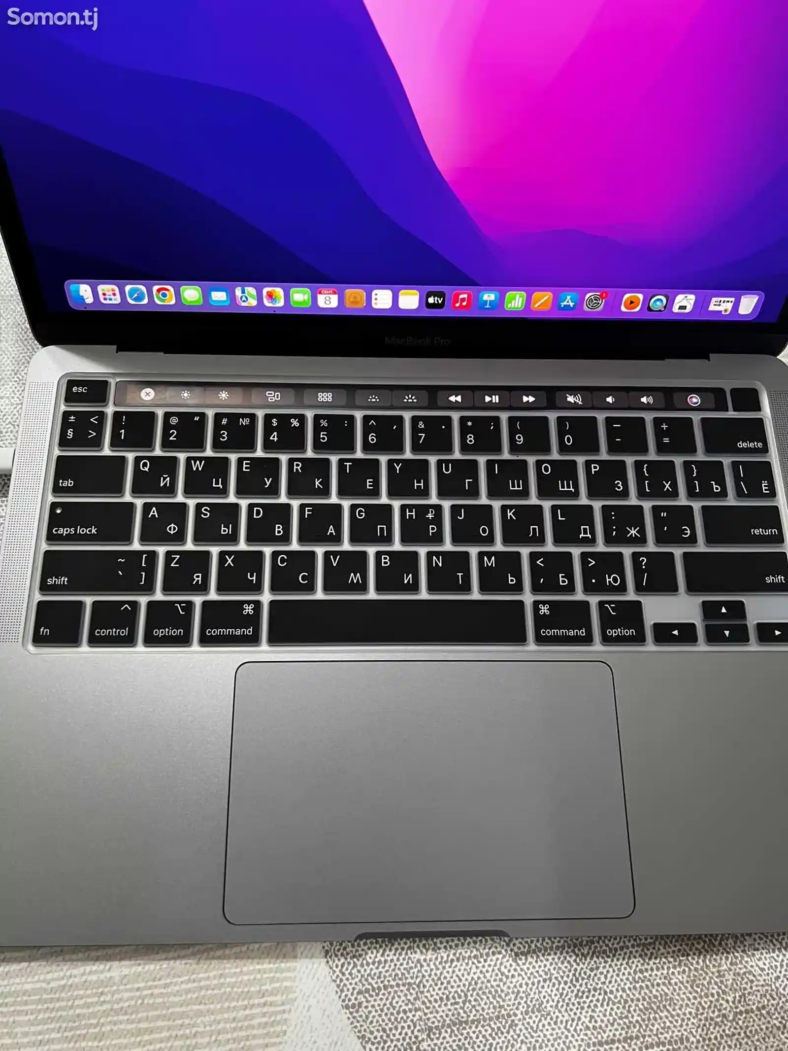 Ноутбук Apple MacBook Pro 2020 M1/512gb-2