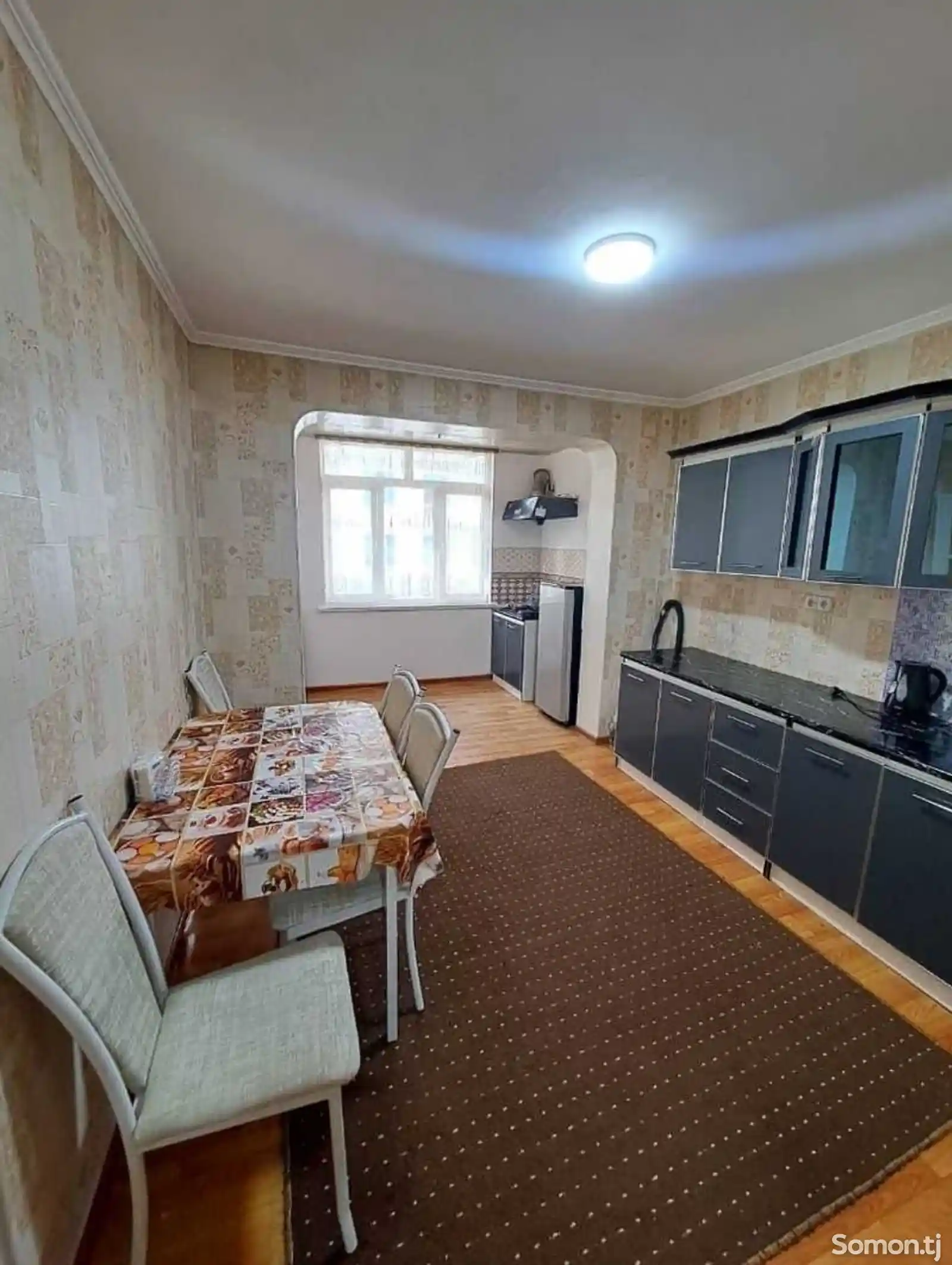 2-комн. квартира, 4 этаж, 60м², 18 мкр-4