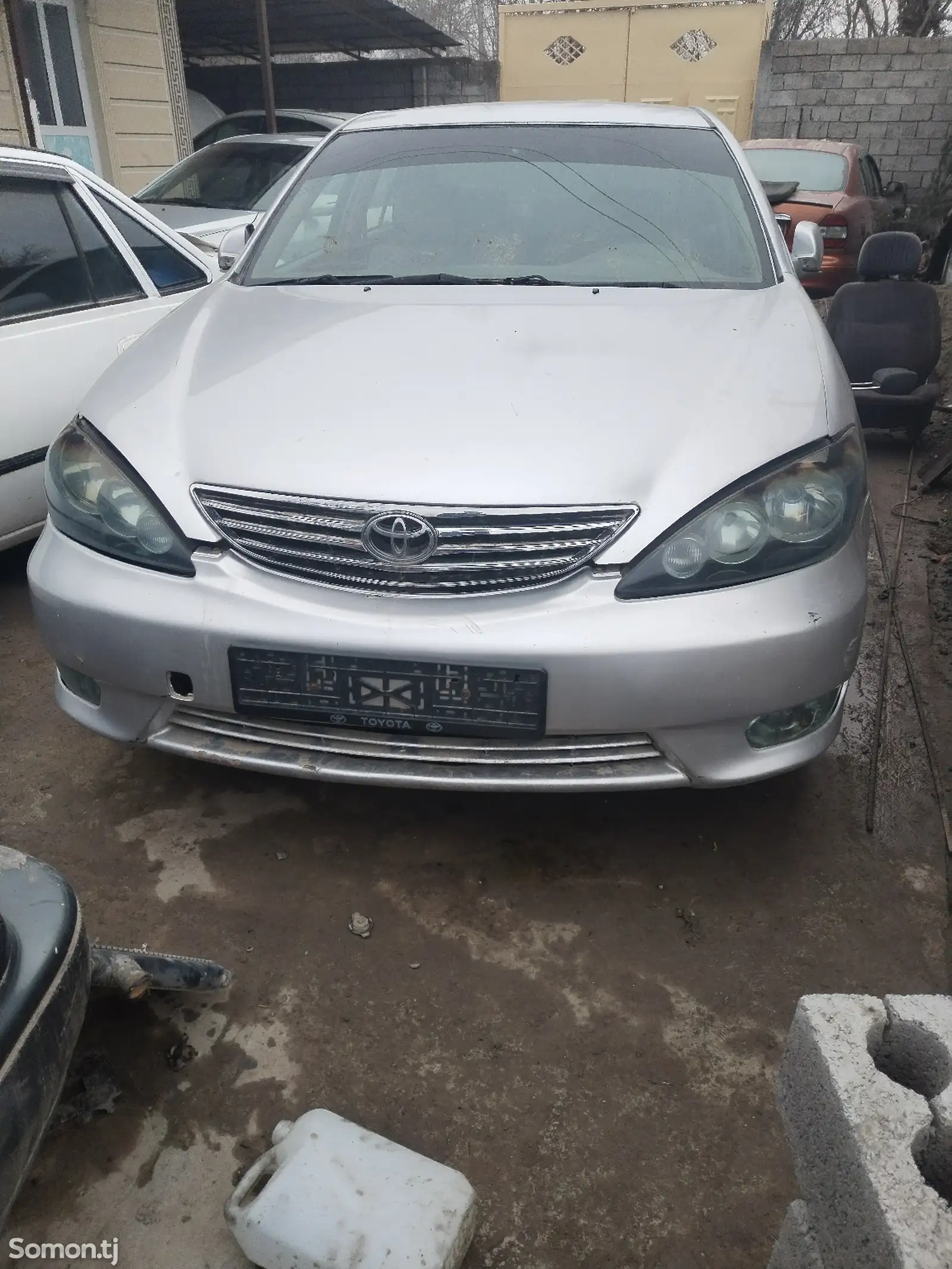 Toyota Camry, 2004-1