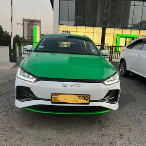 BYD E2, 2023