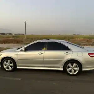 Toyota Camry, 2010