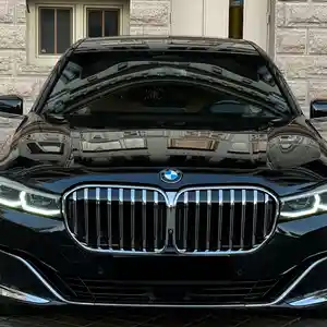 BMW 7 series, 2021